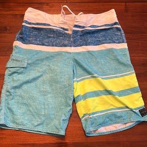 O’Neill men’s board shorts size 32